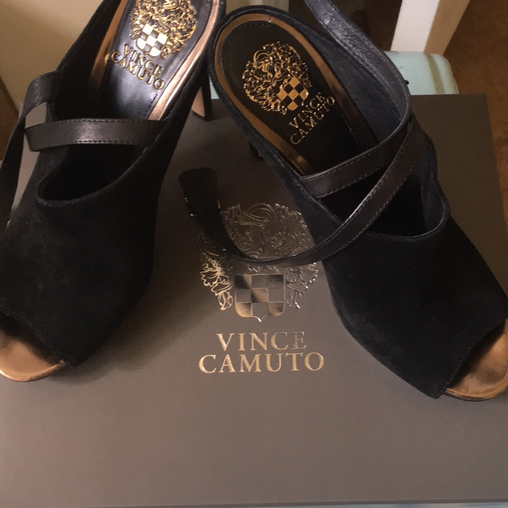 Vince Camuto High Heels